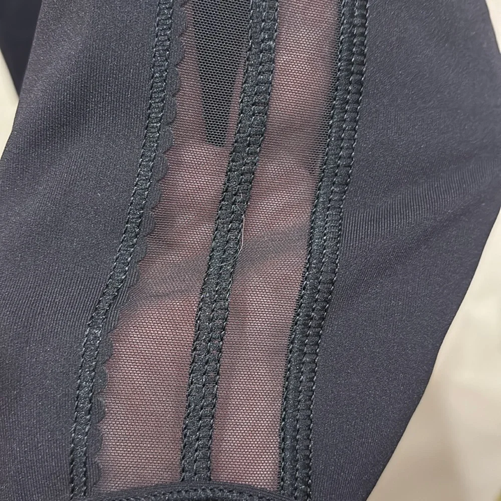 Lululemon Black High-Waisted Leggings - Picture 6 of 6